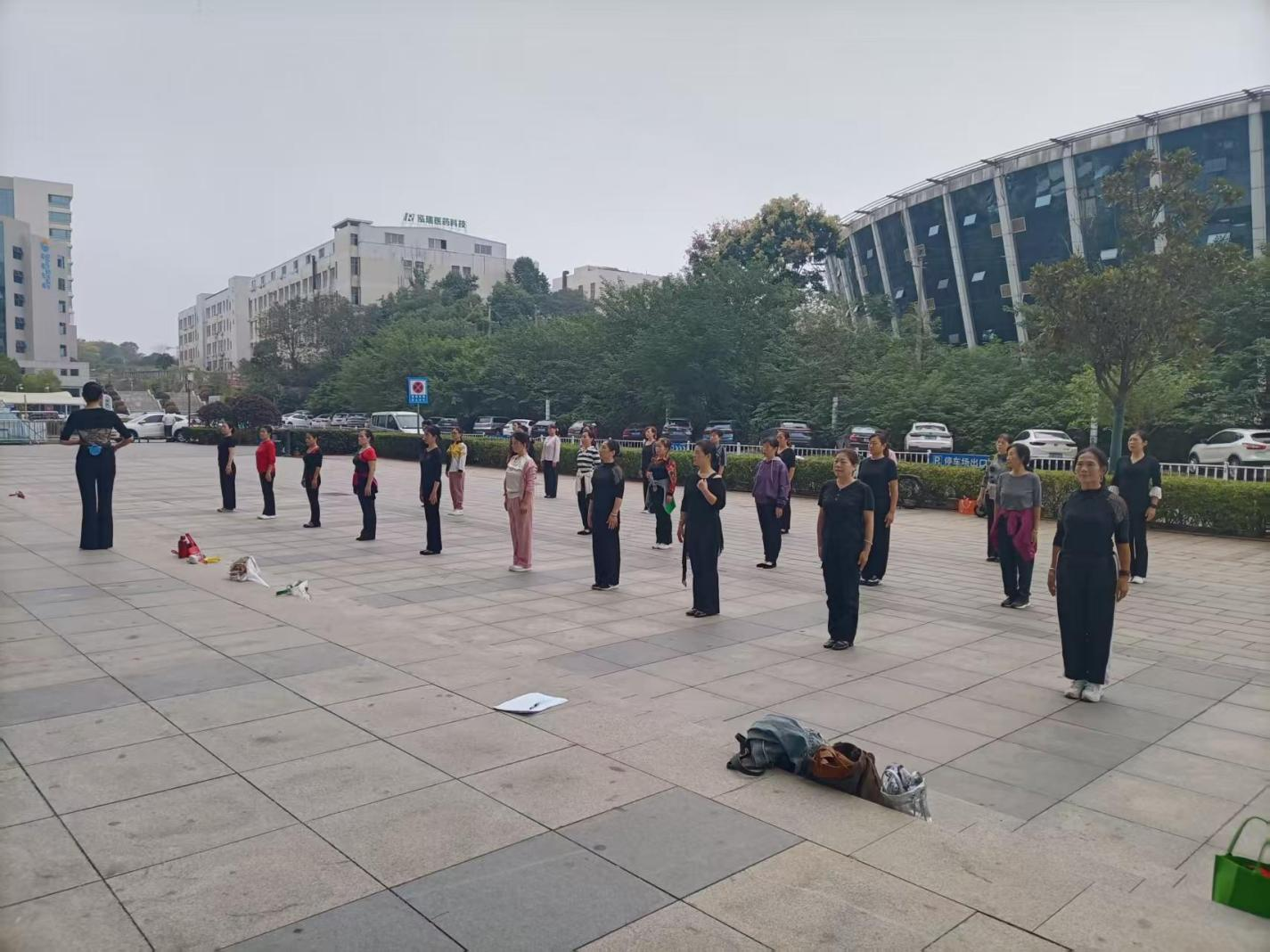 图片4.png 图片4.png