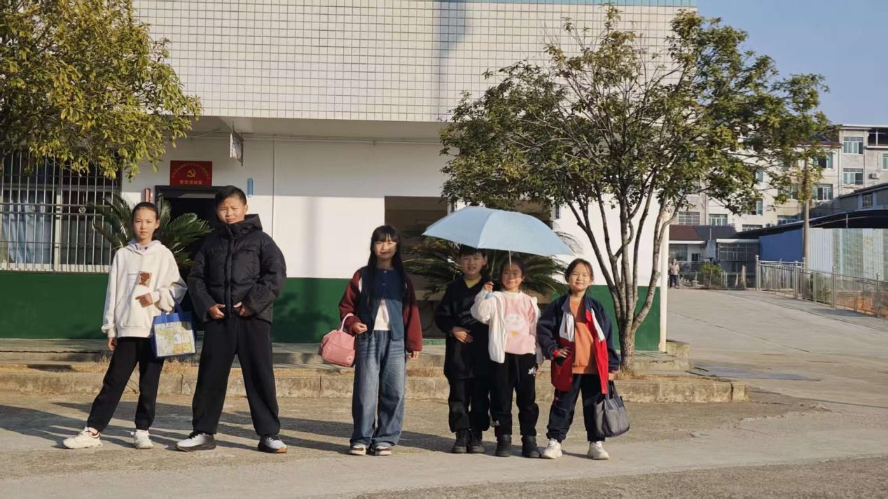 图片 1.png 图片 1.png